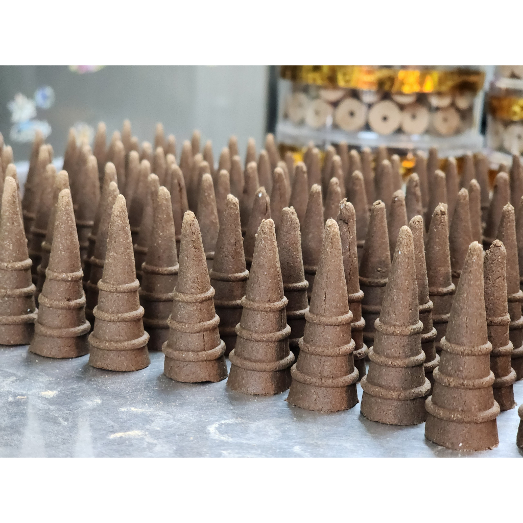 NỤ TRẦM BÀ SẨM LOẠI CAO CẤP HỘP 25 VIÊN