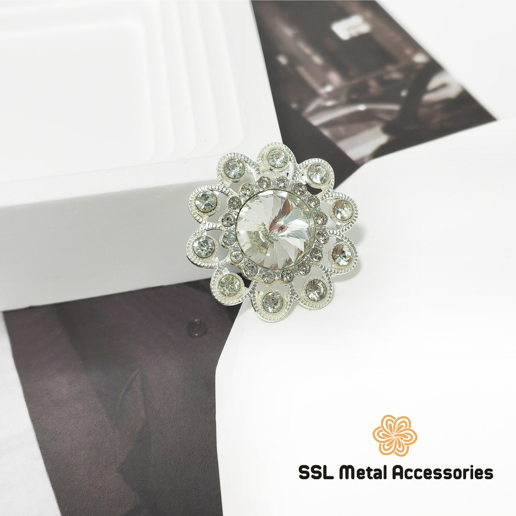 Cúc áo xịn kim loại thời trang mới cho áo sơ mi. áo vest, váy BTN-11, 28mm