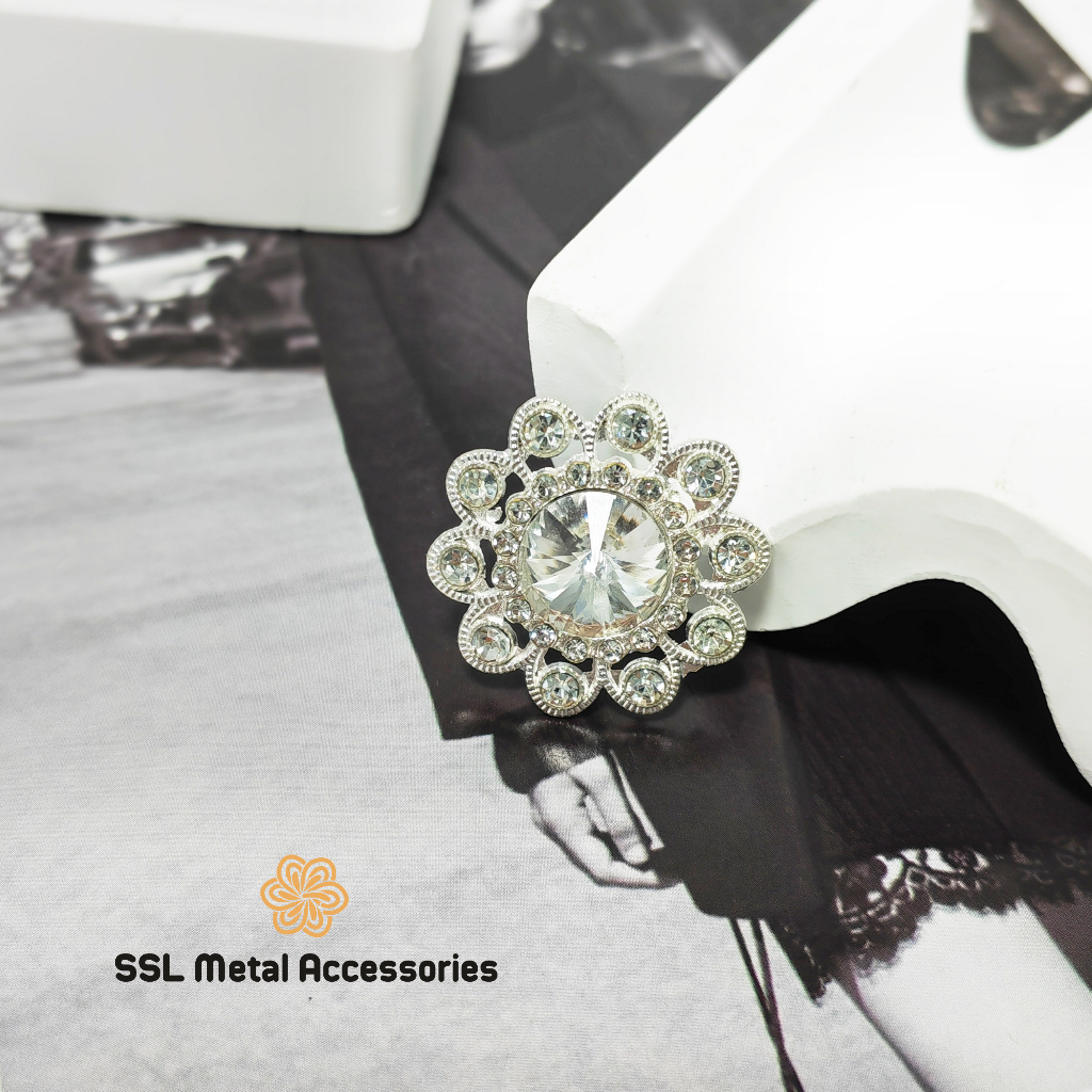 Cúc áo xịn kim loại thời trang mới cho áo sơ mi. áo vest, váy BTN-11, 28mm