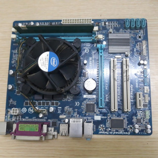 Combo main giga H61 + Ram 4Gb + Core i3 2100