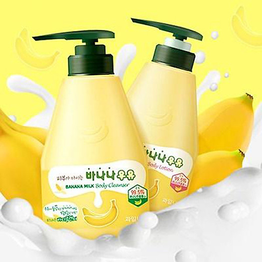Sữa Tắm Thảo Dược Dưỡng Ẩm và Làm Mềm Da Kết Hợp Từ Chuối Và Sữa Tươi Welcos Banana Milk Body Cleanser Hàn Quốc 560ml