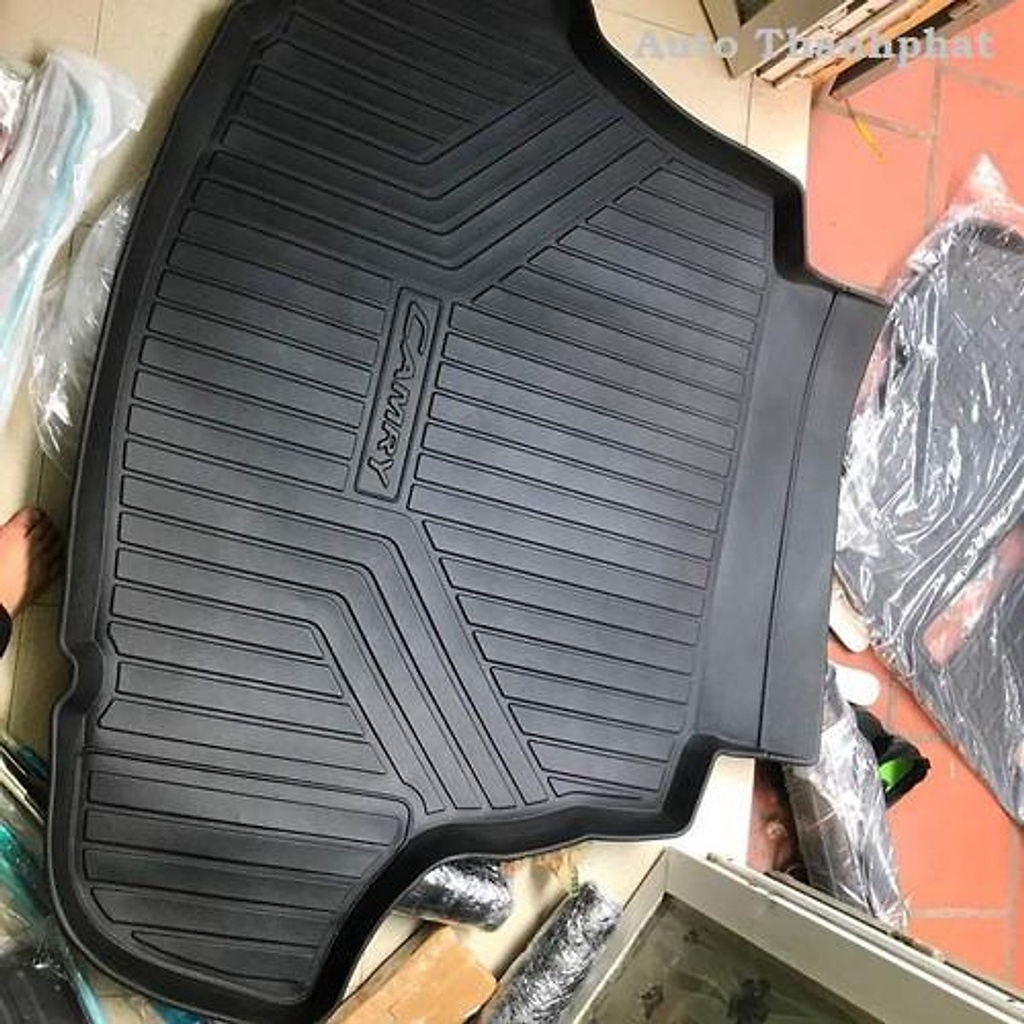 Lót cốp xe Toyota Camry 2007 - 2023 nhựa dẻo cao cấp, không mùi, dễ dàng lau chùi