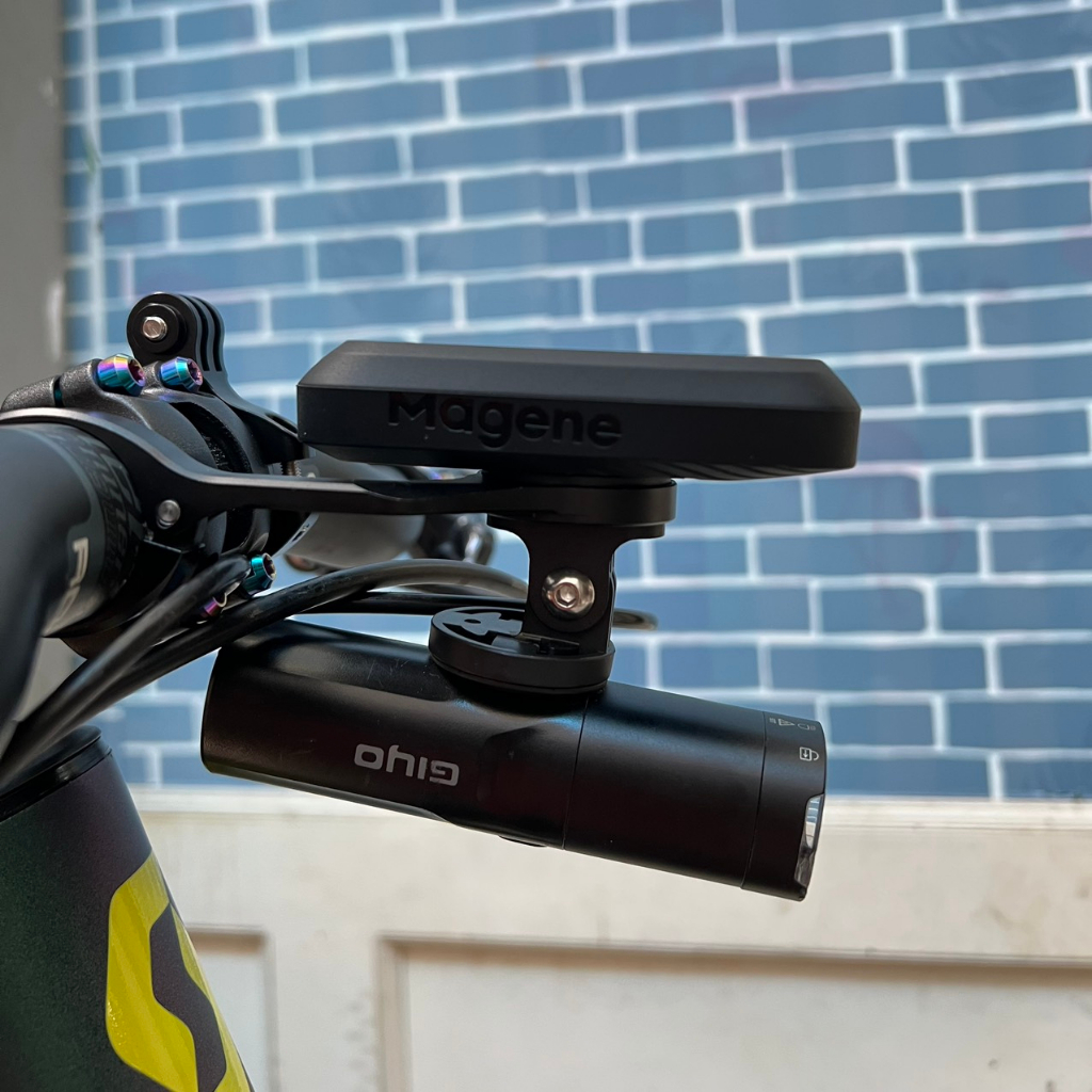 PAT ĐA NĂNG GẮN TÍCH HỢP ĐỒNG HỒ XE ĐẠP & ĐÈN / GOPRO