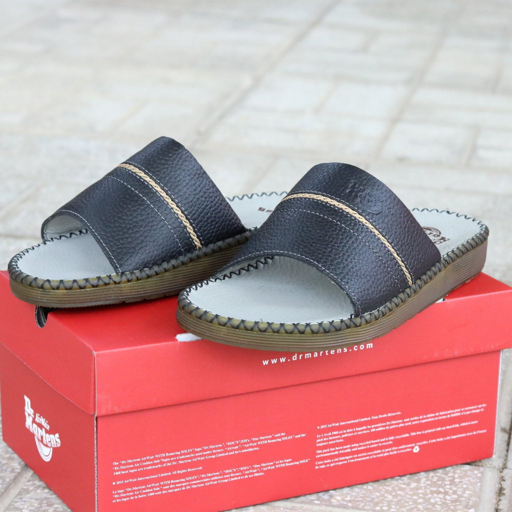 Dép Dr.Martens Quai Ngang Da Bò Nhập Khẩu - HàngCao Cấp 2023 -DR01