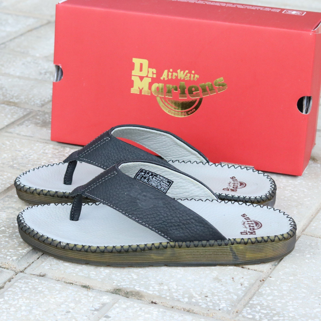 Dép Dr.Martens Quai Chéo Xỏ Ngón Da Bò Nhập Khẩu - HàngCao Cấp 2023 -DR02