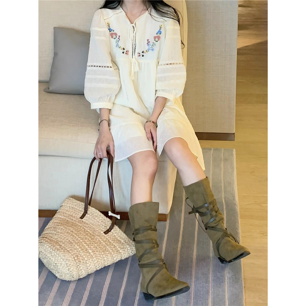 Đầm babydoll nữ màu be tiểu thư