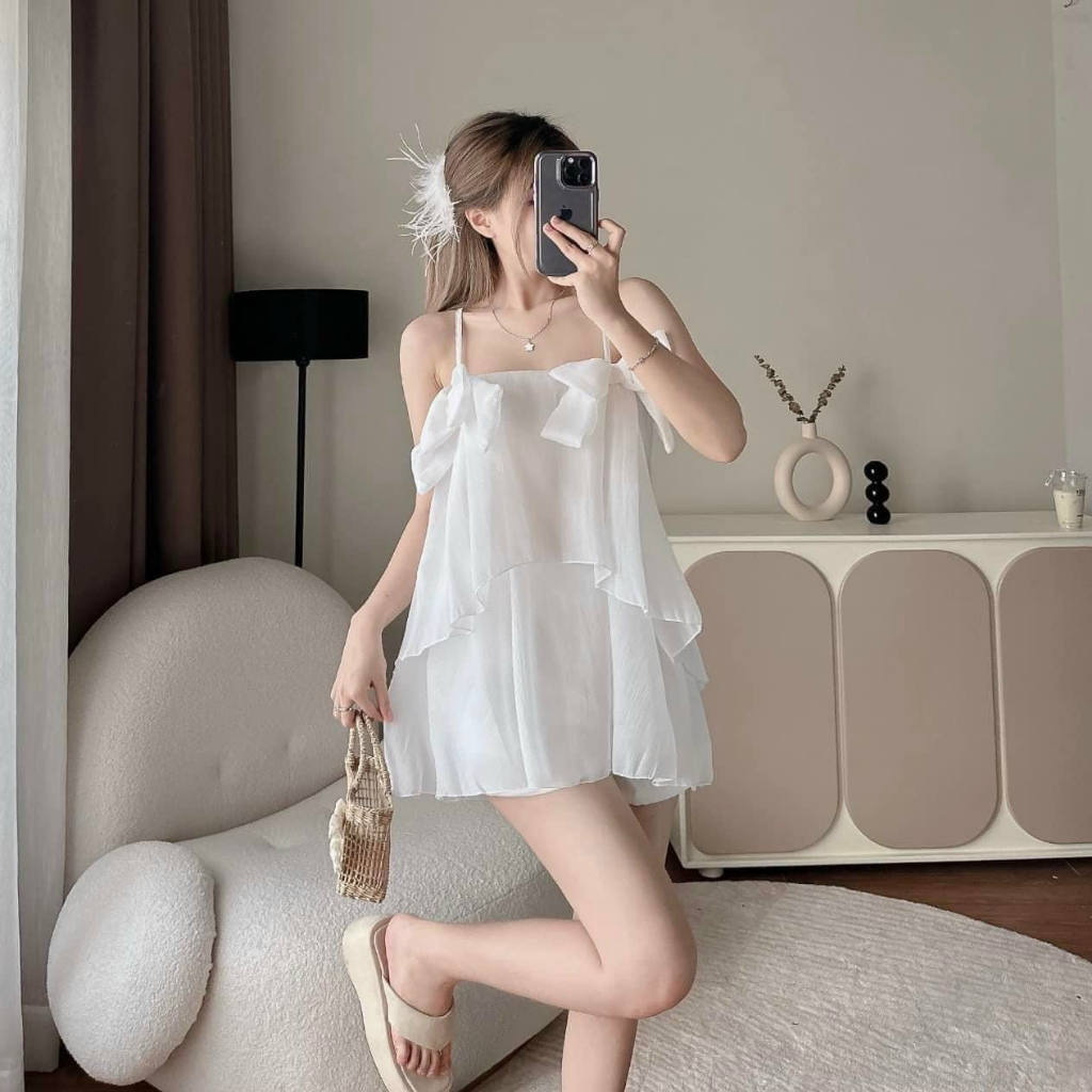 Set bộ đồ nữ 2 lớp phối bèo nơ ngực  với tôn 5 màu xinh xắn dành cho các nàng diện đi chơi