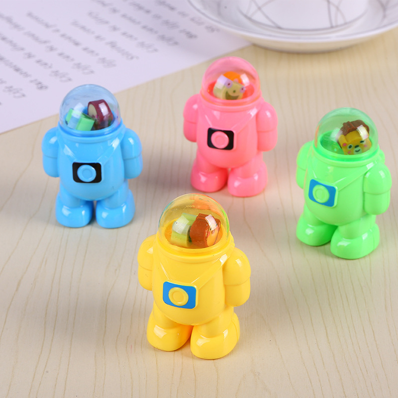 Gọt bút chì hình phi hành gia kèm 2 tẩy mini bên trên