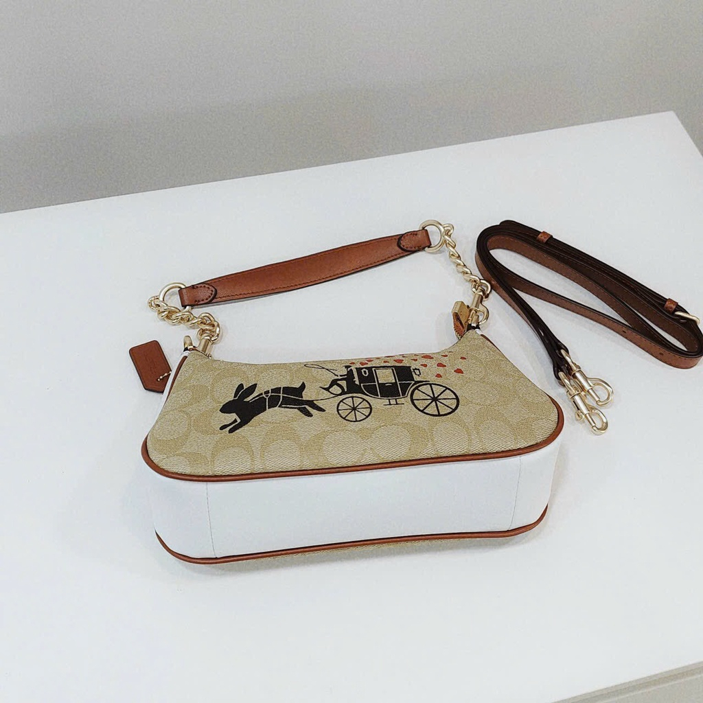 TÚI XÁCH NỮ NEW COACH® DÁNG THUYỀN CHƯA BAO GIỜ HẾT HOT