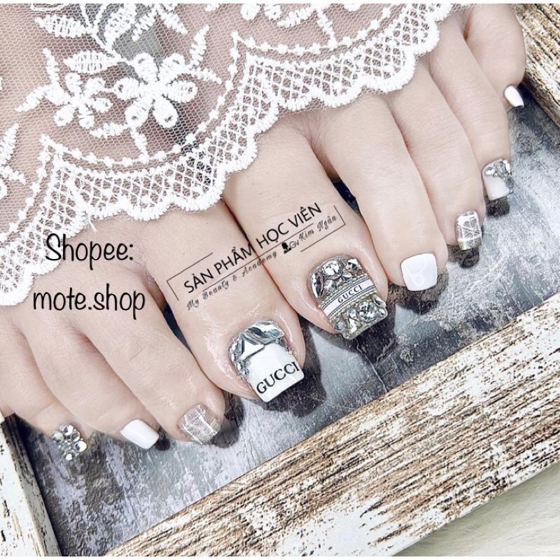 Nailbox - Móng chân úp thiết kế