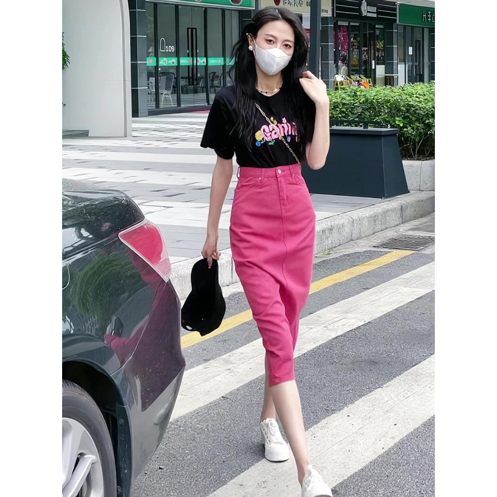 SÉT CVAY MIDI HỒNG Chiếc set xinh cho nàng xuống phố màu ii quá ạ. Cvay middi dài phù hợp đi làm lun nè. Quá tiện lun á