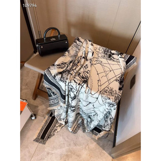 Khăn dạ vuông D.i.o.r cao cấp 140cm*140cm
