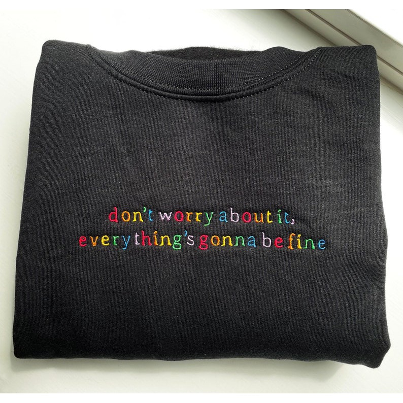 Áo thun cotton 100% cao cấp in thêu chữ theo yêu cầu