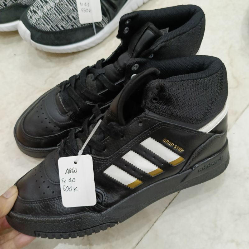 giày thể thao si tuyển tình trạng tốt a860 sz 40