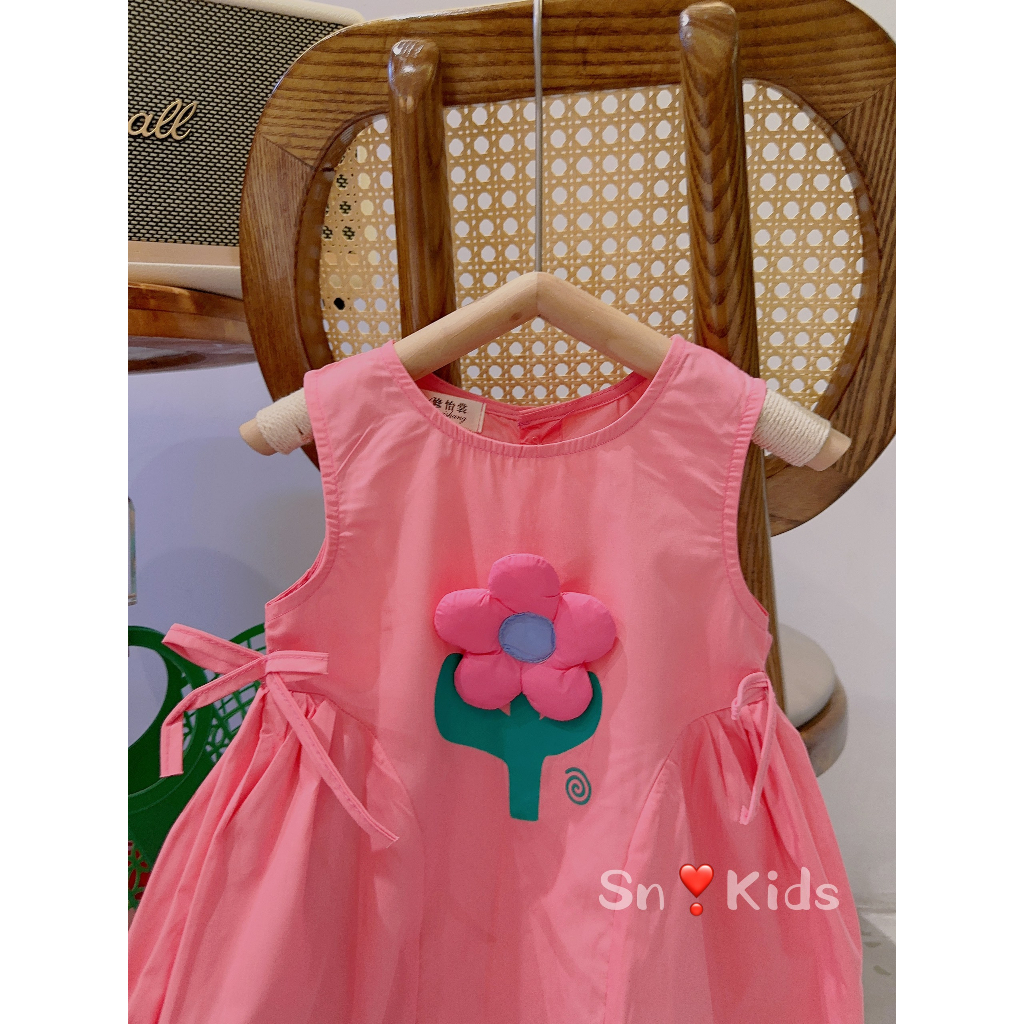 Váy bé gái - Đầm babydoll sát nách gắn hoa nổi siêu xinh cho bé gái
