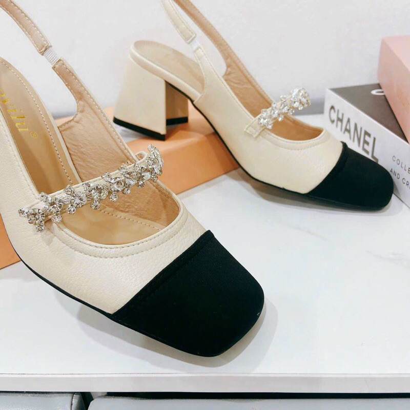 Giày gót vuông captoe quai đá mũi pha đen