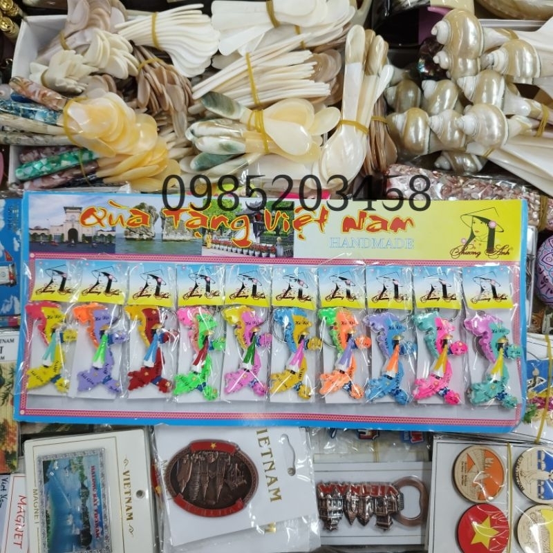 Móc khoá bằng sứ hình nón lá, địa danh Việt Nam , Nam châm nón lá - quà tặng Việt Nam - keychain