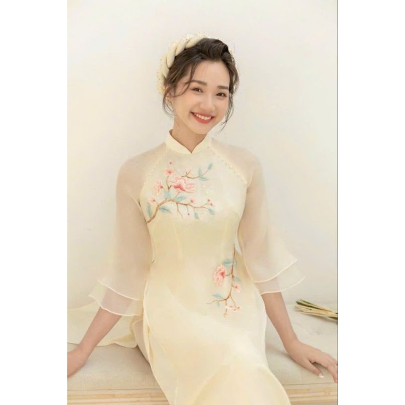 Áo dài cách tân thêu kết sang chảnh vải tơ mềm - giá rẻ tận xưởng