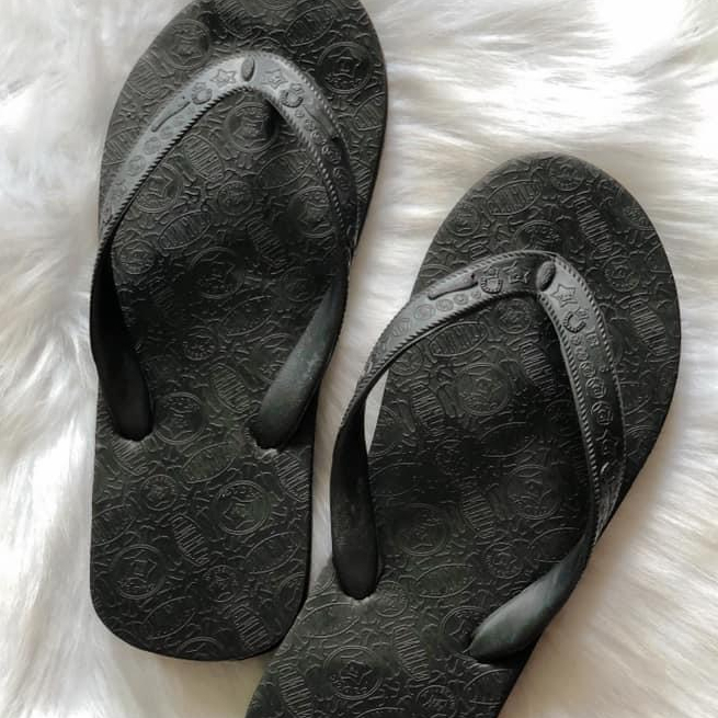 Dép tông lào thái chính hãng màu đen siêu hót_thời trang đẹp_size unisex trai gái đều có.hinh thật shop tự chụp.