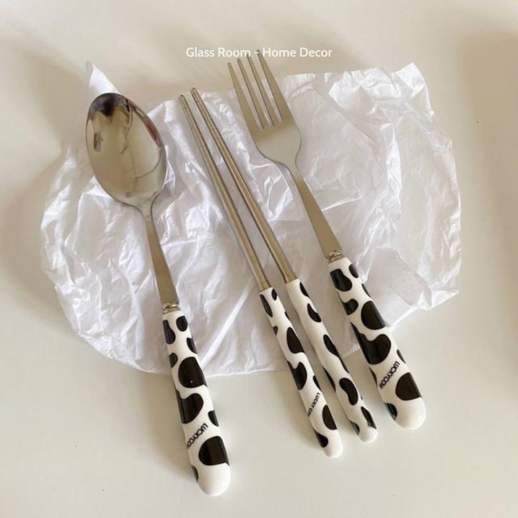 Bộ Thìa Đũa Dĩa Ăn Hoa Quả Bộ Đồ Ăn Cá Nhân hoạ tiết bò sữa