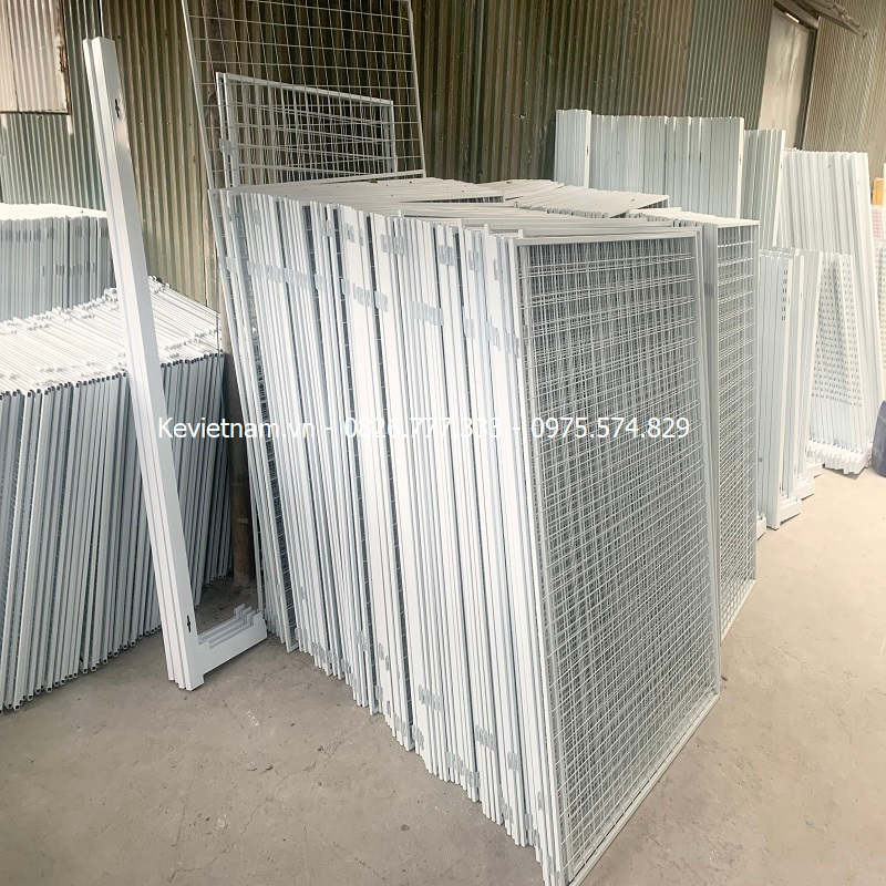 Khung lưới sắt treo đồ có viền, khung lưới treo phụ kiện điện thoại, tay cài lưới sắt treo đồ trên khung lưới đa năng