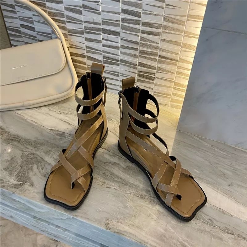 Giày sandal chiến binh xỏ ngón đế độn