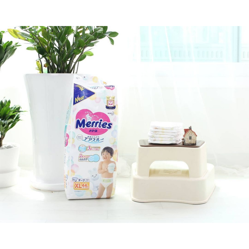 COMBO 5 MIẾNG Tã/bỉm dán Merries Nội Địa Nhật Size XL-44 Miếng Thấm Hút Cho Bé