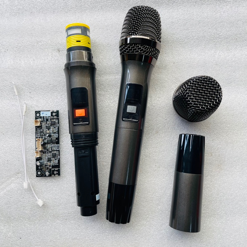 MICRO LOA KÉO THÂN KIM LOẠI MICRO UHF CỦ K8 VÀNG XỊN SÒ GIÁ RẺ DÀNH CHO KHÁCH HÀNG MICRO SÓNG UHF SÉT TẦN SỐ