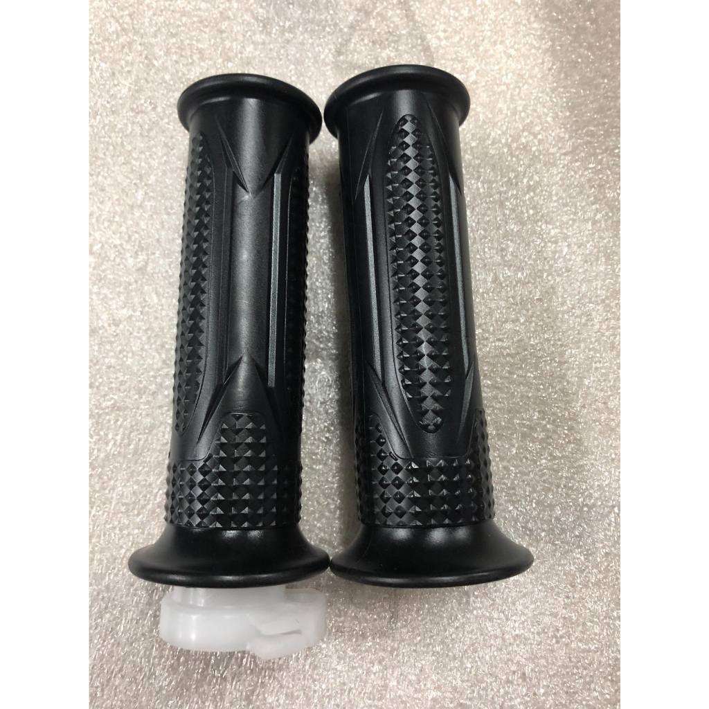 Combo Cặp Bao tay  + Gù Salaya gắn xe máy