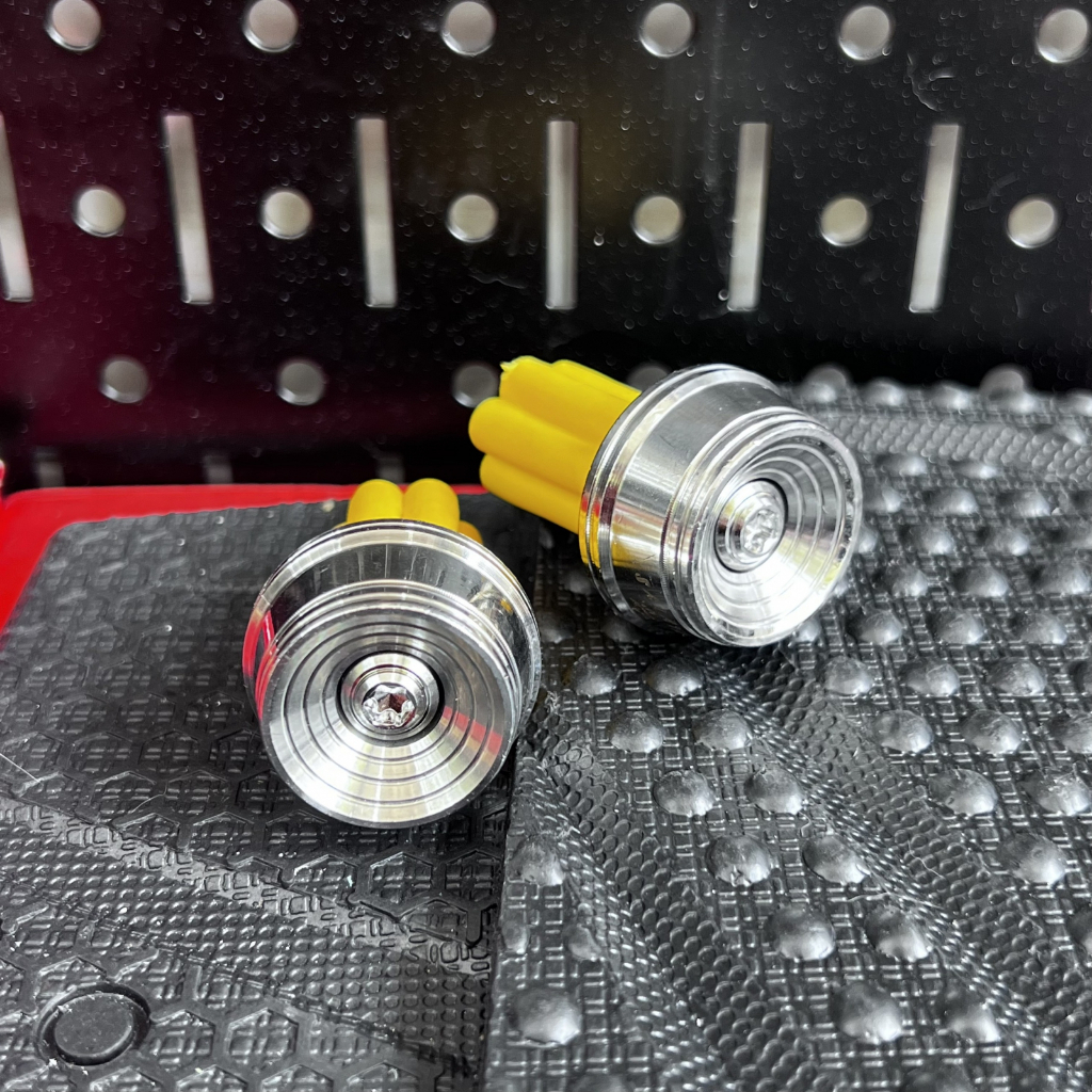 Combo Cặp Bao tay  + Gù Salaya gắn xe máy