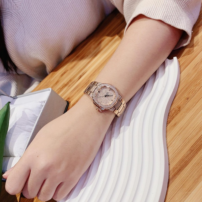 Đồng hồ nữ Xcer