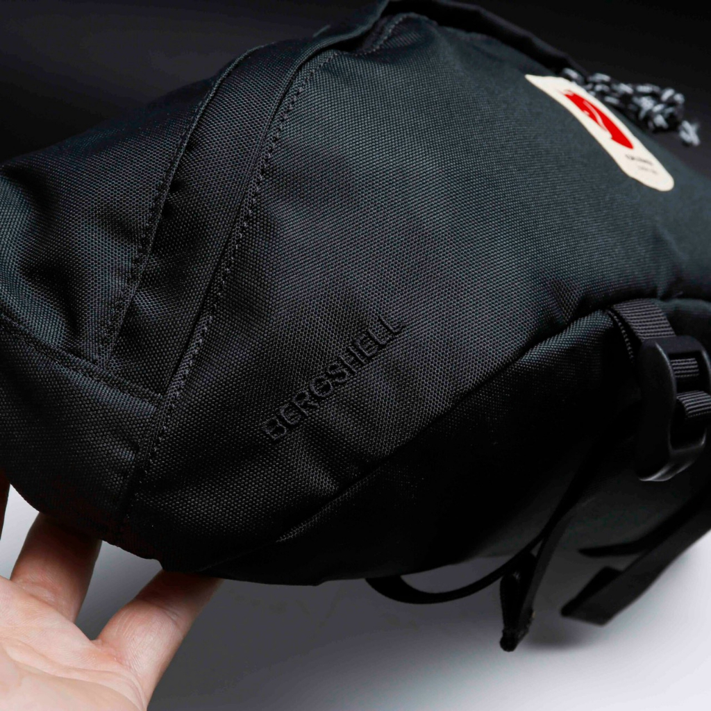 Túi đeo chéo Fjallraven Ulvo Hip Pack Large.