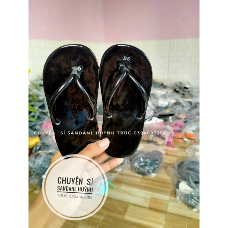 Dép kẹp cho bé gái