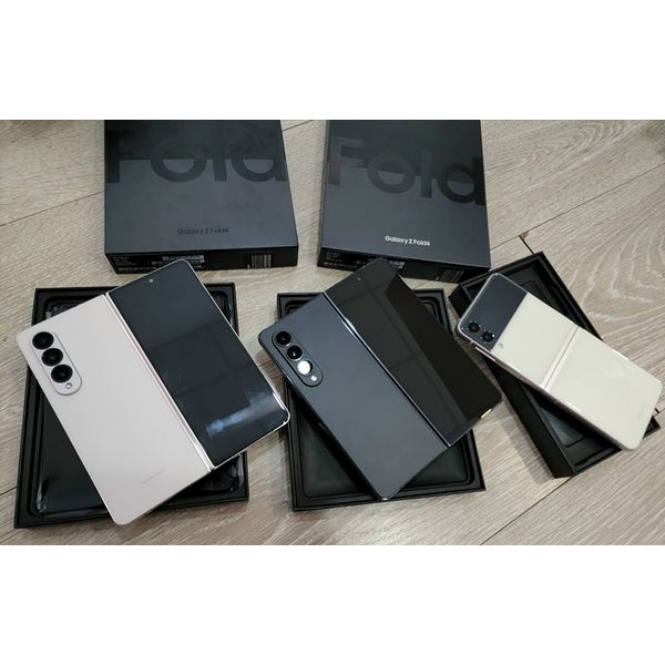 Điện thoại Samsung Galaxy Z Fold 4 bản 8gb/256gb chính hãng fullbox 100% bảo hành đầy đủ 1 năm