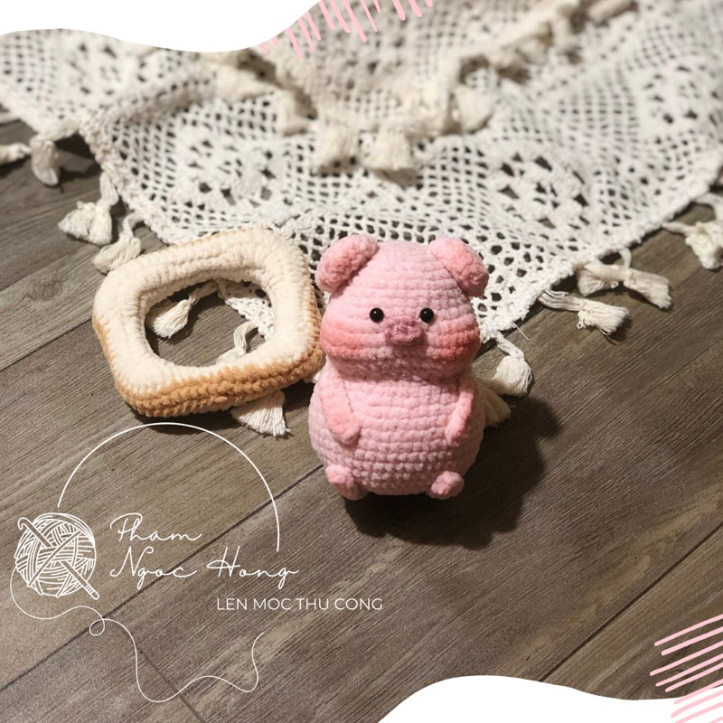 Lợn bánh mì, lợn nhồi bông, lợn len, len móc thủ công