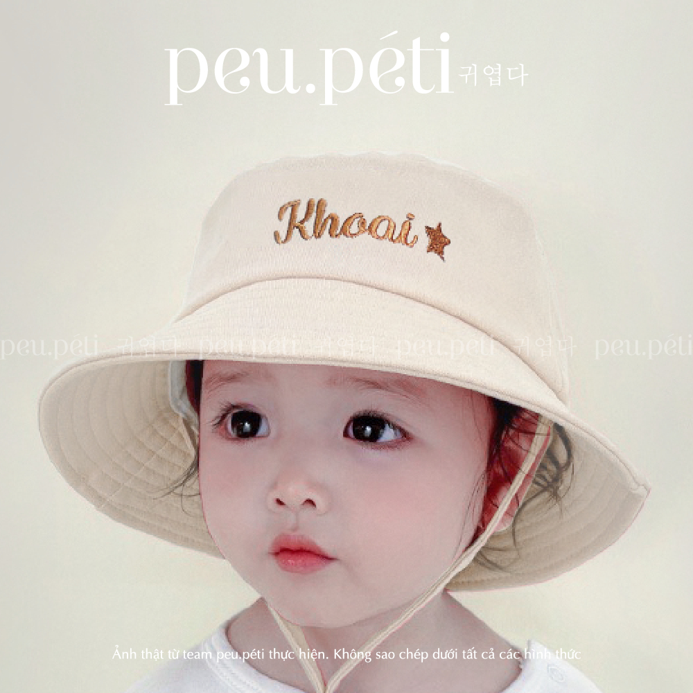 THÊU TÊN mũ bucket vành rộng kèm chống tuột cho bé style Hàn - by Peu.péti