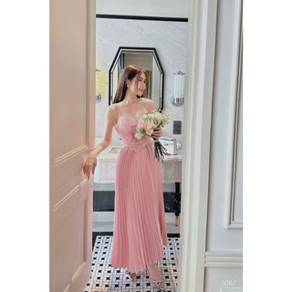 Đầm dài 2 dây xòe xếp li hoa ngực 5087 - Đầm nữ thời trang