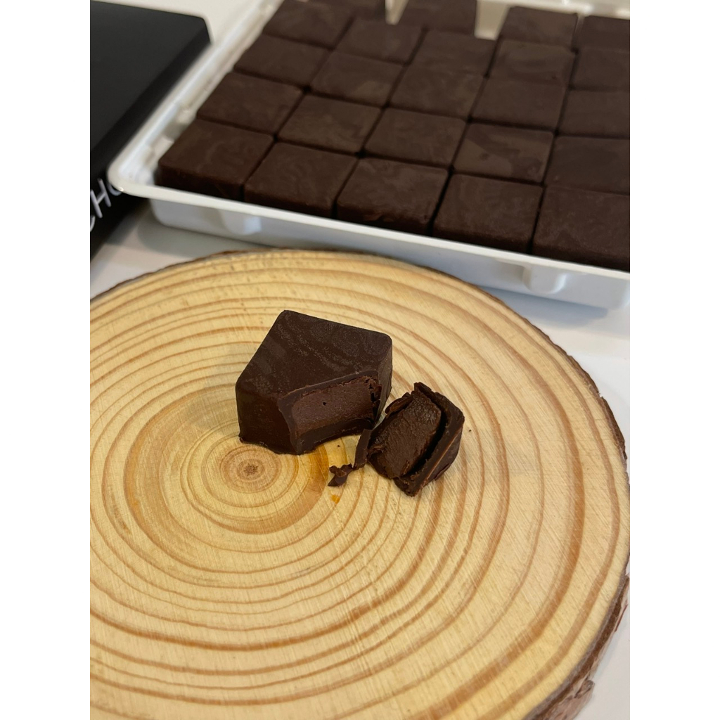 Socola Tươi Mama Chocolate Vị P - Đen Đắng Truyền Thống Hộp 25, 16, 9 Viên