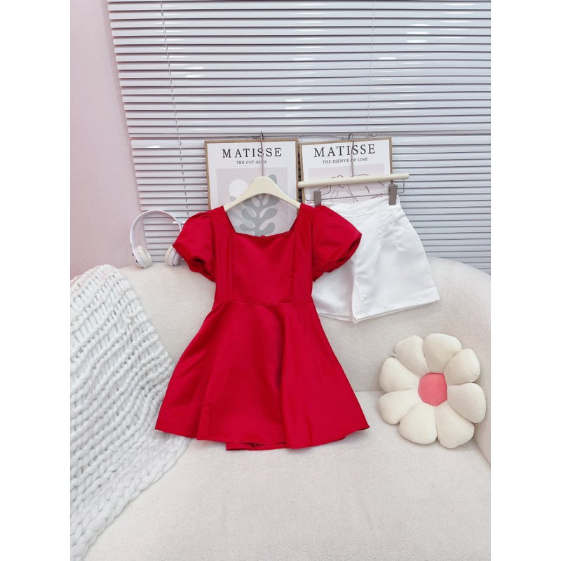 Set áo tay bồng   peplum mix quần đùi kiểu siu xinh   Chất tacta lụa mềm , chất sịn đét lun nha , tạo dáng bồng