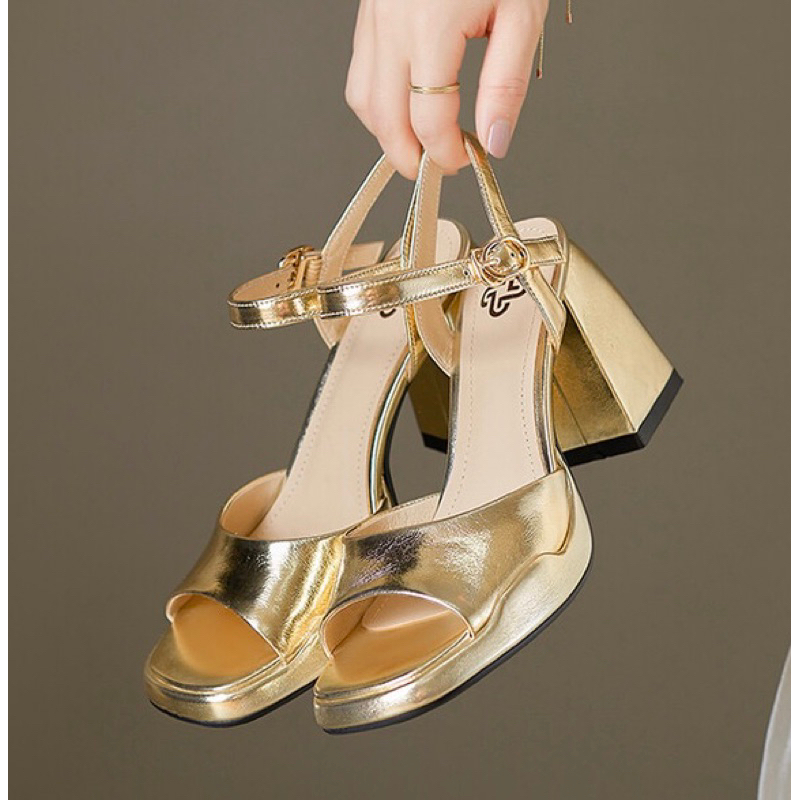 ORDER 🌿 Giày quai ngang da trơn bạc gót vuông 8,5cm 34-39