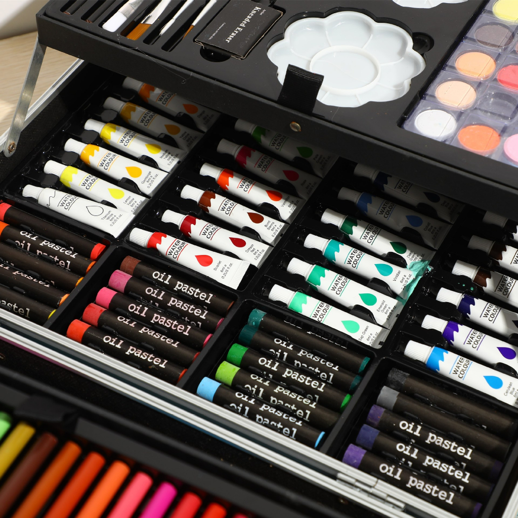 Bộ bút màu đa năng 145 chi tiết làm quà tặng sinh nhật cho bé, hộp màu vẽ đa năng