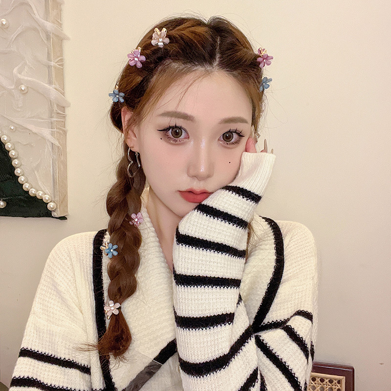 Hộp 10 Kẹp Tóc Càng Cua Kim Loại Mini Hình Hoa Đá Cao Cấp Màu Pastel Phong Cách Hàn Quốc Sang Trọng Cho Mẹ Và Bé có sẵn