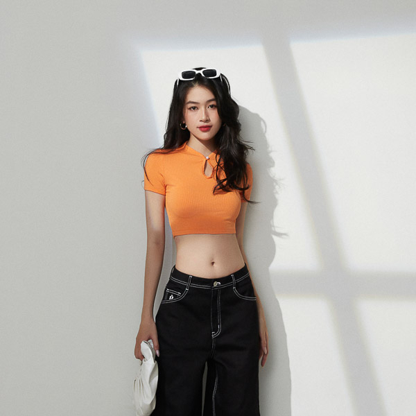 Áo thun Maybi croptop cổ trụ