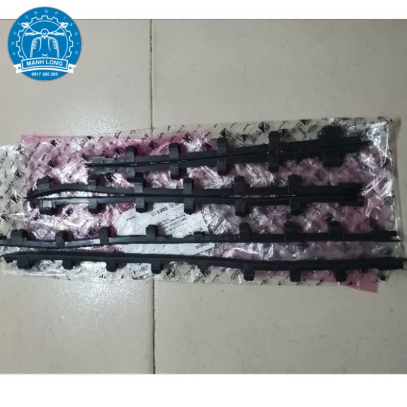 Bộ cao su sàn để chân Vespa Sprint - Vespa primavera