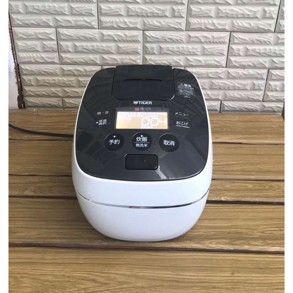 NỒI CƠM ĐIỆN CAO TẦN NỘI ĐỊA NHẬT TIGER ÁP SUẤT 2 BI HÀNG TUYỂN ĐẸP