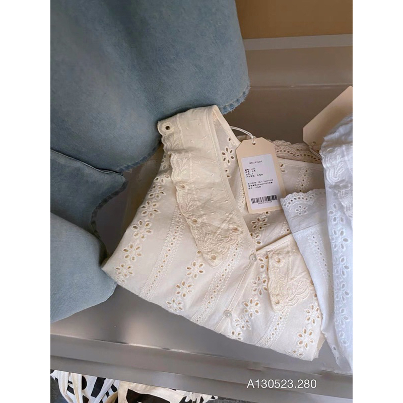 Áo somi cổ bèo ren