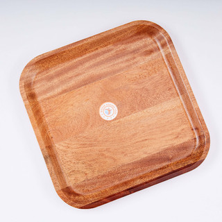 Dĩa vuông gỗ xà cừ thanh tú 25cm