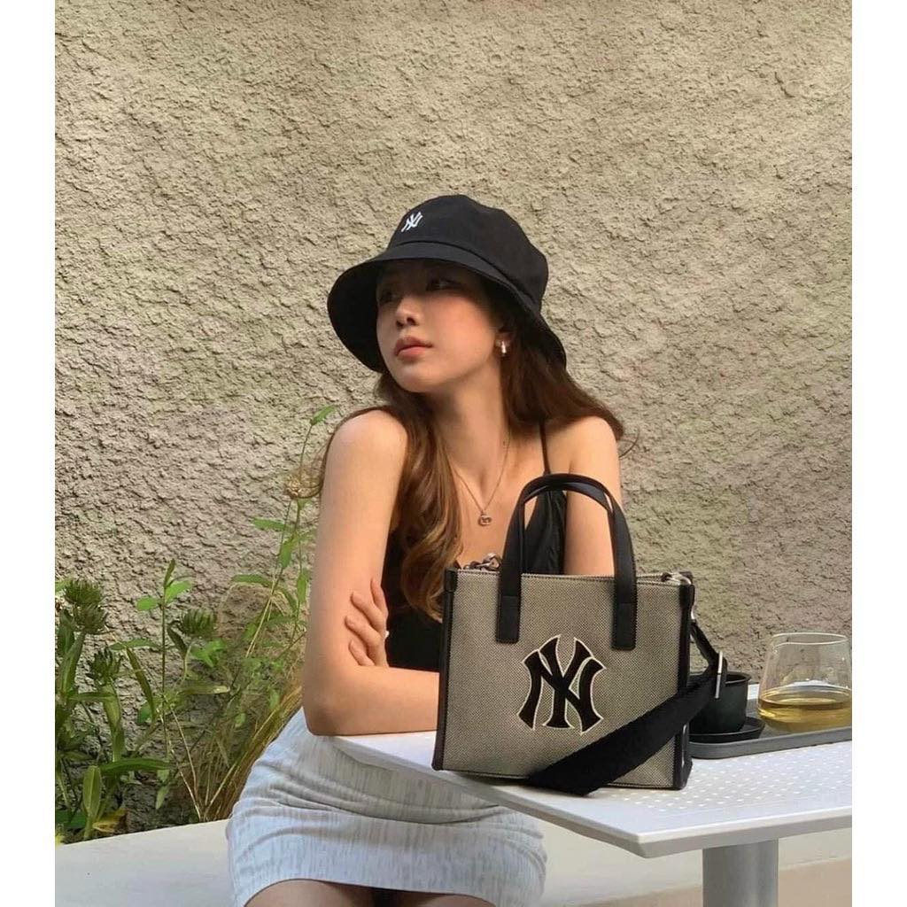 Túi đeo chéo - Túi Xách MLB NY Basic Big Logo Canvas Bucket size 23 chất vải dày dặn ngăn rộng