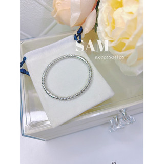Vòng tay titan bi đơn giản