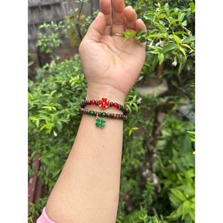 Vòng tay trầm hương sánh mix cỏ 4 lá may mắn